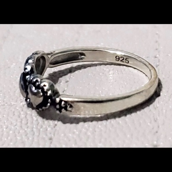 Triple heart ring - Picture 3 of 3